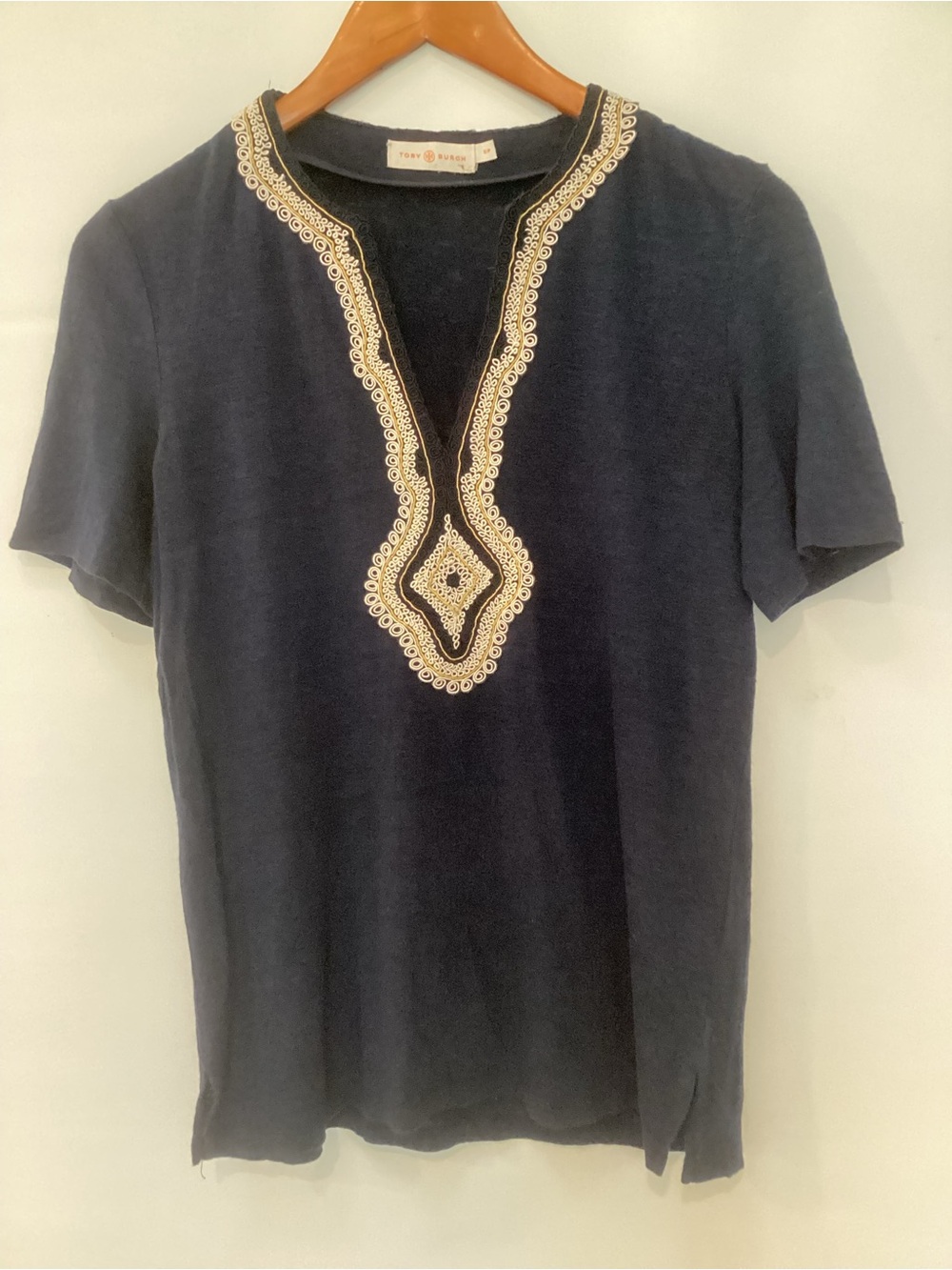 Tory Burch Linen Navy Short-Sleeve Tee with Cream/Gold Embroidery
